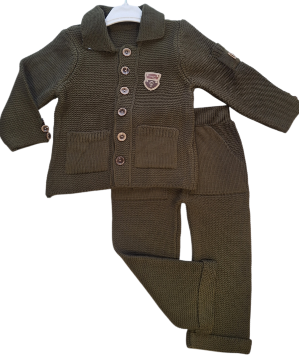 Haki megztas komplektas berniukui kelnės ir švarkelis