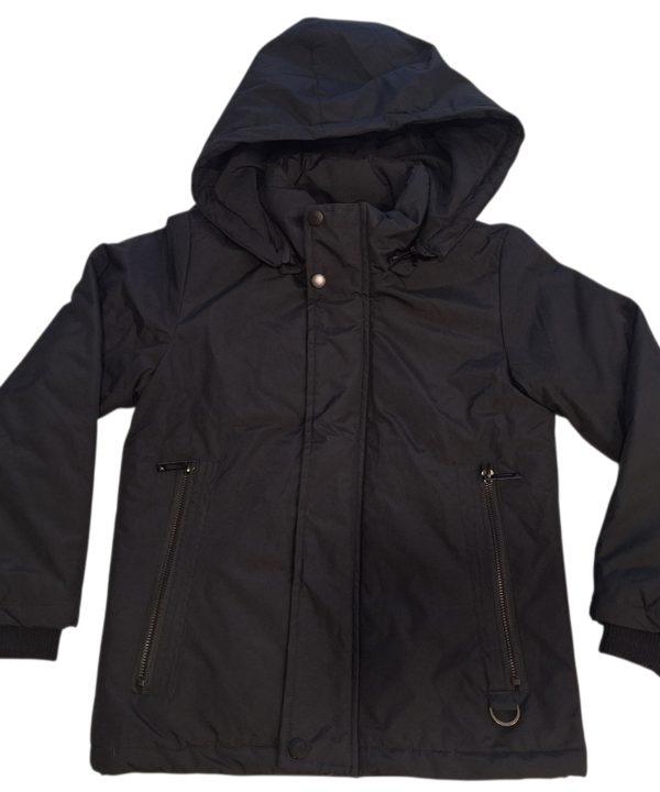 Juoda stilinga striukė berniukui rudeniui/pavasariui